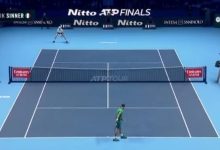 Sinner batte Djokovic alle ATP Finals di Torino