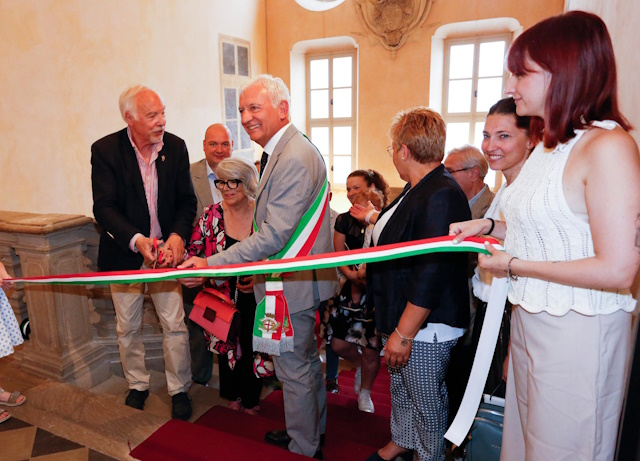 Inaugurata mostra Palazzo Salmatoris