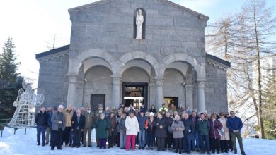 Sestriere accensione Albero festa dei nonni