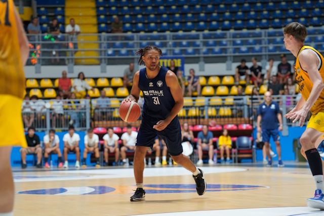 Reale Mutua scrimmage con Vigevano