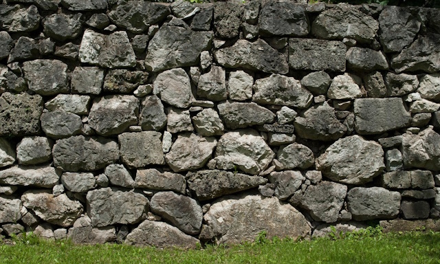 terrazzamenti in pietra