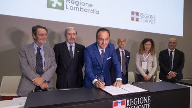 Firma protocollo Dieci anni di Logistica Nord-Ovest