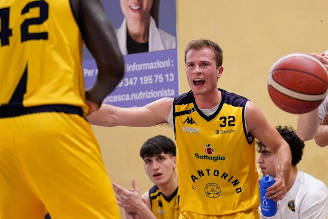 College Basketball GRANTORINO