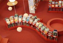 la biblioteca comunale a Bricco