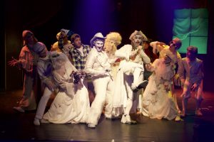 Fantasmi sotto sfratto Teatro Cardinal Massaia