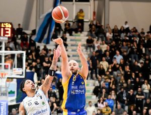 Roseto - Torino 69-73