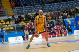 Torino - Ferraroni Juvi Cremona 73-74