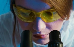 ricercatrice molecole di RNA