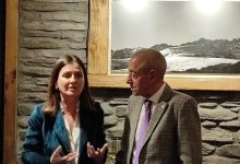 Sindaco Meneguzzi con Senatrice Ambrogio strade bianche